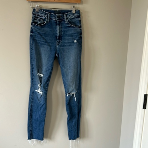 MOTHER The Swooner Ankle Fray Jean Weekend Warrior Mid Rise Stretch Sz 26 - Picture 3 of 16